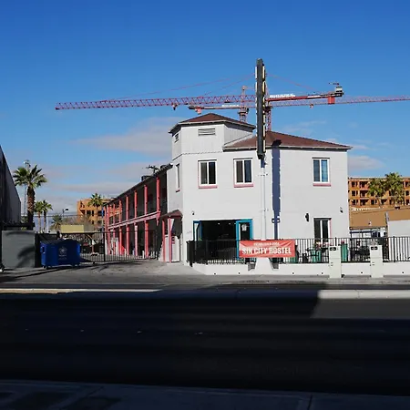 Sin City Hostel-3